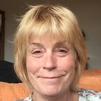 Suzanne Travis Therapist
