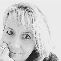 Karen Dinmore MBACP MNCS (Acc)