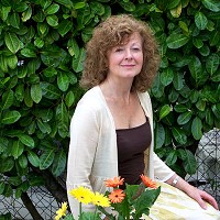 Yvonne Noble Therapist