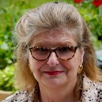 Lucinda Peyton-Jones Therapist