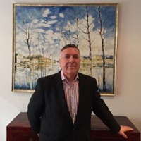 Ian King-Brown Therapist