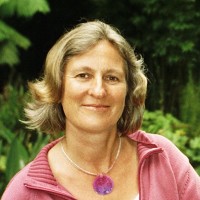 Clare Stell