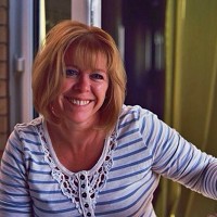 Lesley Ford Therapist