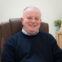 Mark Clutton Therapist