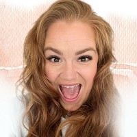 Laura  Barker Theta Healing