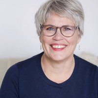 Morag Stevenson (cognitive behavioural hypnotherapist)